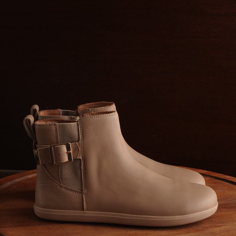 Xero Shoes Boots Womens Size 8.5 Beige Tari II Leather Ankle Barefoot Minimalist